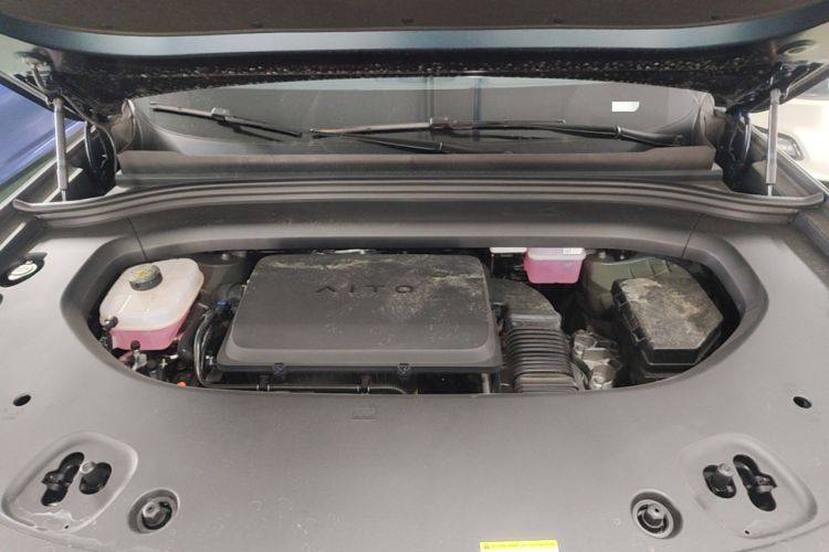 Used Hima AITO M8 2025 Extended-Range Max+ Version 53.4 kWh 5-Seater Edition Engine Bay