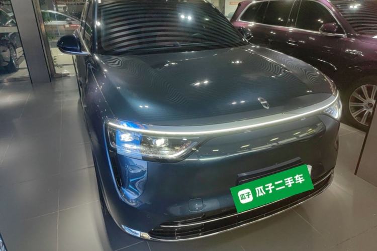 Used Hima AITO M8 2025 Extended-Range Max+ Version 53.4 kWh 6-Seater Edition Exterior 1