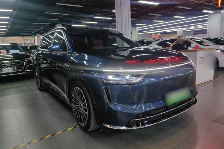 Used Hima AITO M8 2025 Model Range-Extended Ultra Version 53.4kWh 5-Seater (896-line LiDAR) Exterior 1