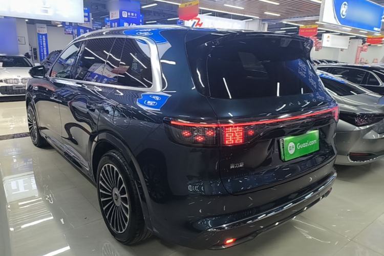Used Hima AITO M8 2025 Extended-Range Ultra Version 53.4 kWh 5-Seater Edition Exterior 2