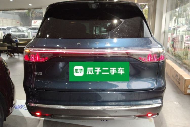 Used Hima AITO M8 2025 Extended-Range Max+ Version 53.4 kWh 6-Seater Edition Exterior 4