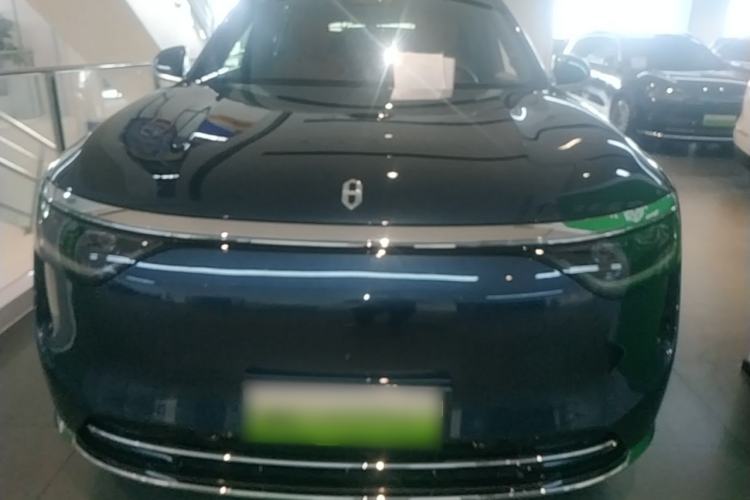 Used Hima AITO M8 2025 Extended-Range Max+ Version 53.4 kWh 5-Seater Edition Front