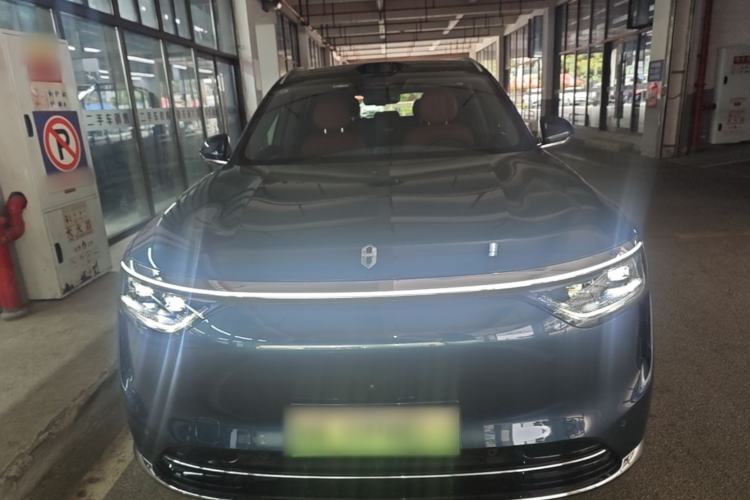 Used Hima AITO M8 2025 Extended-Range Ultra Version 53.4 kWh 5-Seater Edition Front