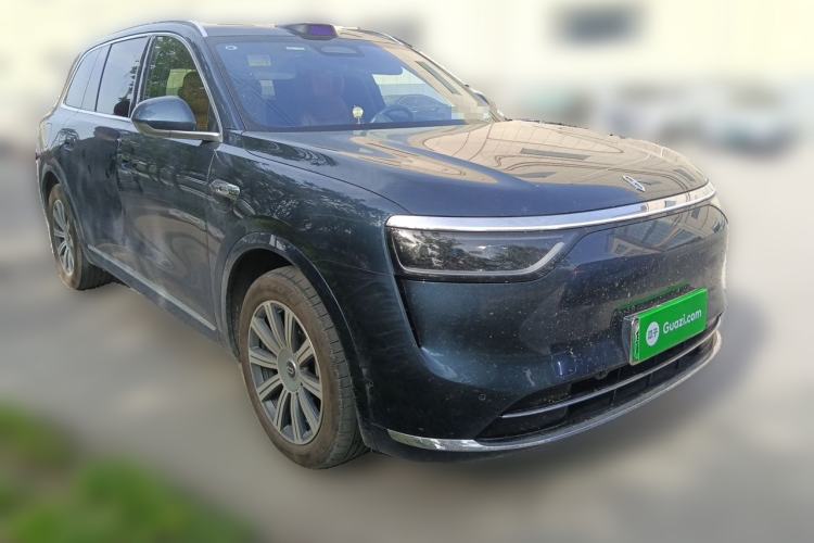 Used Hima AITO M8 2025 Extended-Range Max+ Version 53.4 kWh 5-Seater Edition Front Right 45 Deg
