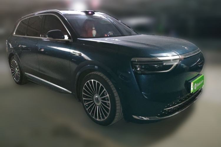Used Hima AITO M8 2025 Extended-Range Ultra Version 53.4 kWh 6-Seater Edition Front Right 45 Deg