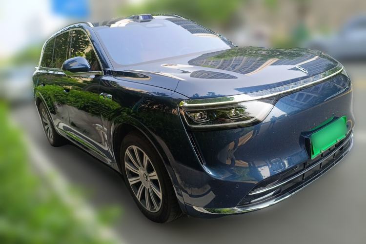 Used Hima AITO M8 2025 Extended-Range Max+ Version 53.4 kWh 6-Seater Edition Front Right 45 Deg