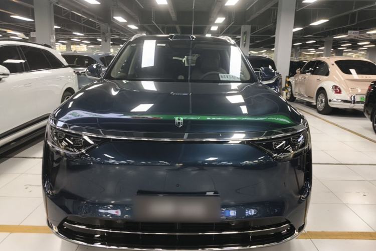 Used Hima AITO M8 2025 Model Range-Extended Max Version 53.4kWh Six-Seater (896-line LiDAR) Front