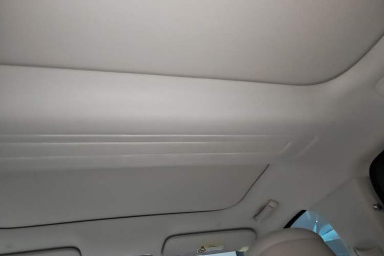 Used Hima AITO M8 2025 Extended-Range Ultra Version 53.4 kWh 6-Seater Edition Headliner