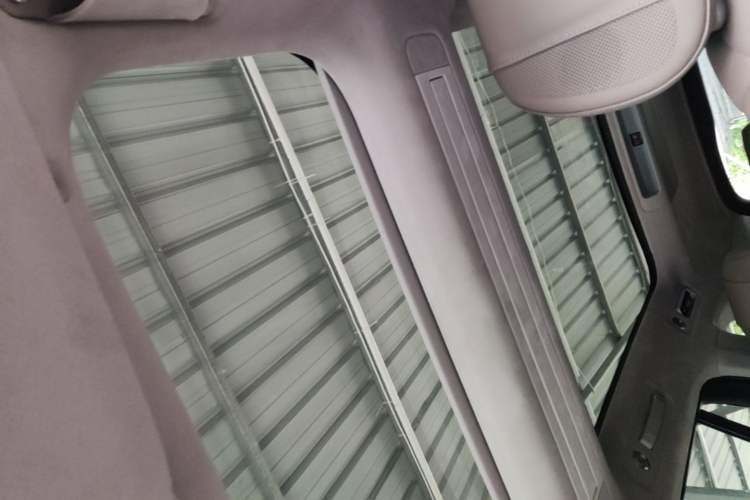 Used Hima AITO M8 2025 Extended-Range Ultra Version 53.4 kWh 6-Seater Edition Headliner