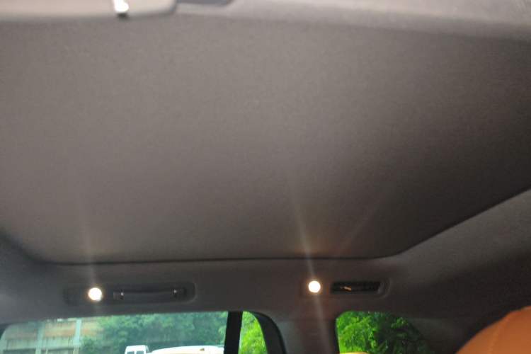 Used Hima AITO M8 2025 Extended-Range Max+ Version 53.4 kWh 6-Seater Edition Headliner