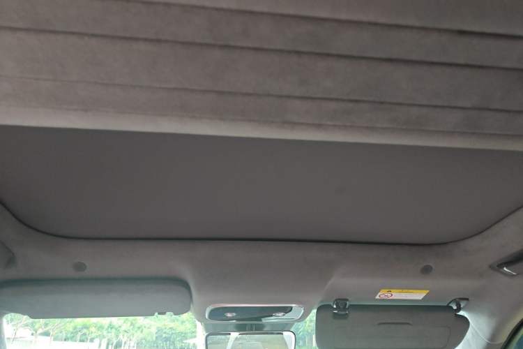 Used Hima AITO M8 2025 Extended-Range Max+ Version 53.4 kWh 6-Seater Edition Headliner