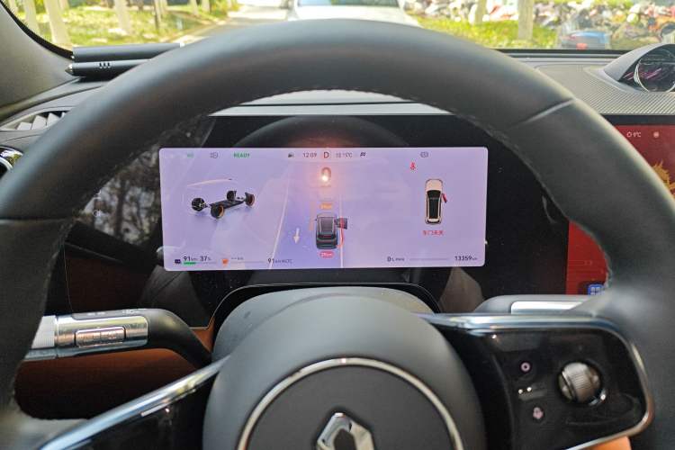 Used Hima AITO M8 2025 Extended-Range Max+ Version 53.4 kWh 6-Seater Edition Instrument Cluster