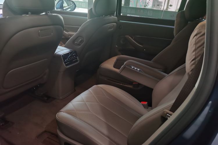 Used Hima AITO M8 2025 Model, Pure Electric Max+ Six-Seat Long-Range Version Interior 4
