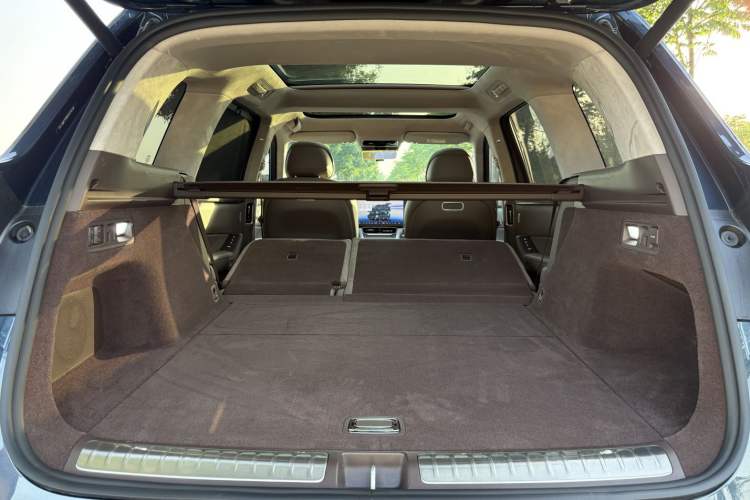 Used Hima AITO M8 2025 Model, Pure Electric Max+ Five-Seat All-Wheel-Drive Version Interior 5