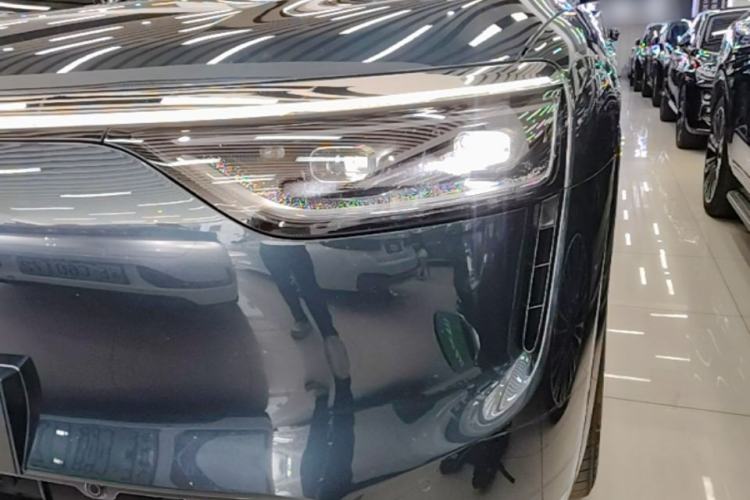 Used Hima AITO M8 2025 Extended-Range Ultra Version 53.4 kWh 5-Seater Edition Left Front Headlight