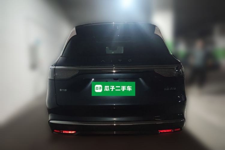 Used Hima AITO M8 2025 Model Pure Electric Max+ Six-Seat Four-Wheel-Drive Version Rear
