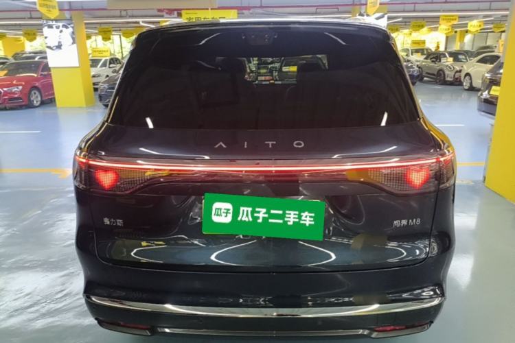 Used Hima AITO M8 2025 Extended-Range Ultra Version 53.4 kWh 5-Seater Edition Rear