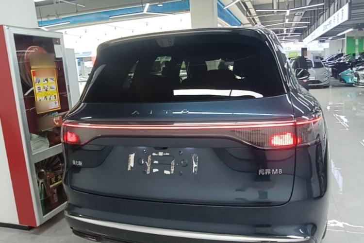 Used Hima AITO M8 2025 Extended-Range Ultra Version 53.4 kWh 6-Seater Edition Rear