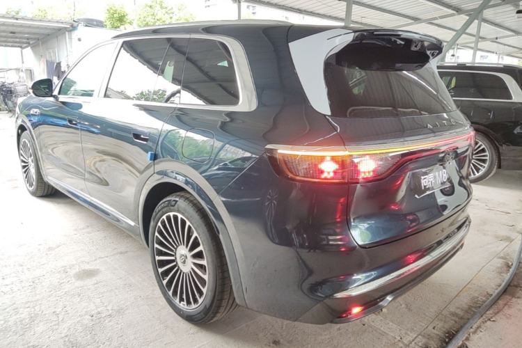 Used Hima AITO M8 2025 Extended-Range Ultra Version 53.4 kWh 6-Seater Edition Rear Left 45 Deg
