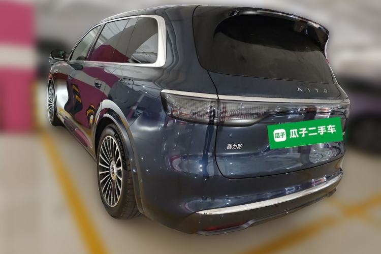 Used Hima AITO M8 2025 Extended-Range Ultra Version 53.4 kWh 5-Seater Edition Rear Left 45 Deg