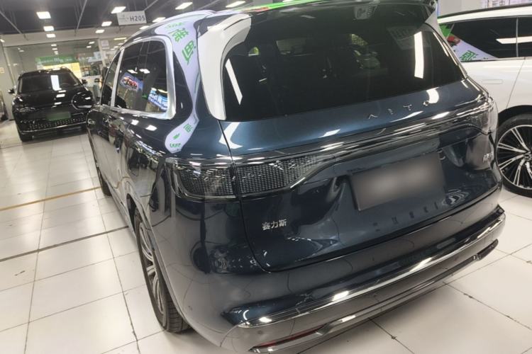 Used Hima AITO M8 2025 Model Range-Extended Max Version 53.4kWh Six-Seater (896-line LiDAR) Rear Left 45 Deg