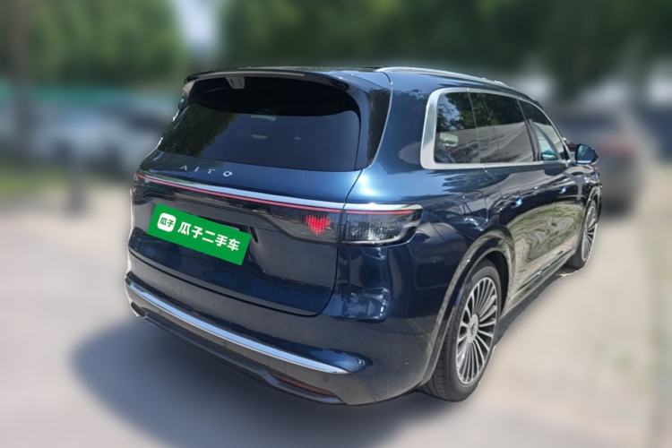 Used Hima AITO M8 2025 Extended-Range Ultra Version 53.4 kWh 5-Seater Edition Rear Right 45 Deg