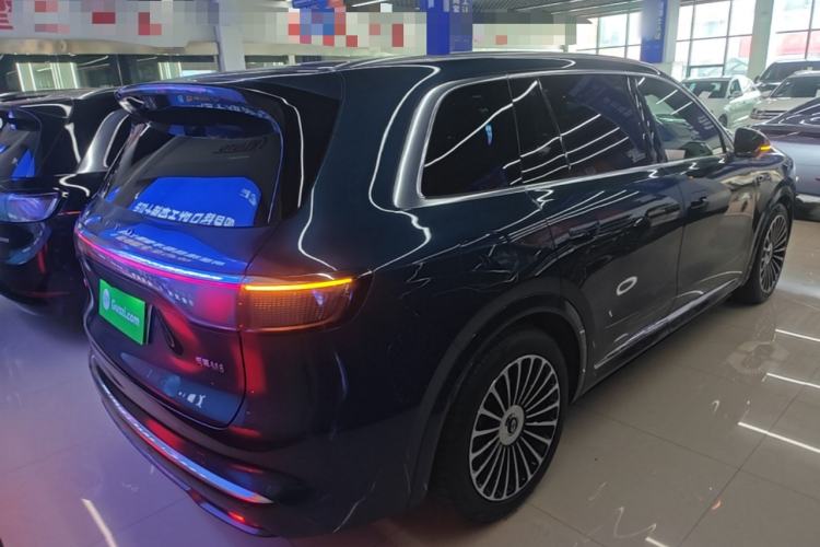 Used Hima AITO M8 2025 Extended-Range Ultra Version 53.4 kWh 5-Seater Edition Rear Right 45 Deg