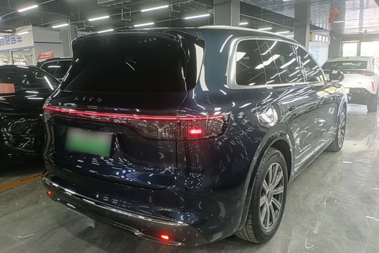 Used Hima AITO M8 2025 Extended-Range Max+ Version 53.4 kWh 5-Seater Edition Rear Right 45 Deg