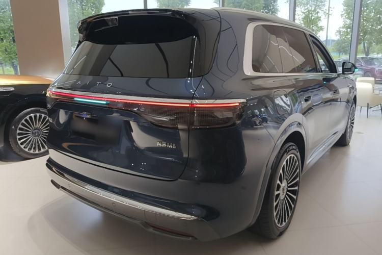 Used Hima AITO M8 2025 Extended-Range Max+ Version 53.4 kWh 6-Seater Edition Rear Right 45 Deg