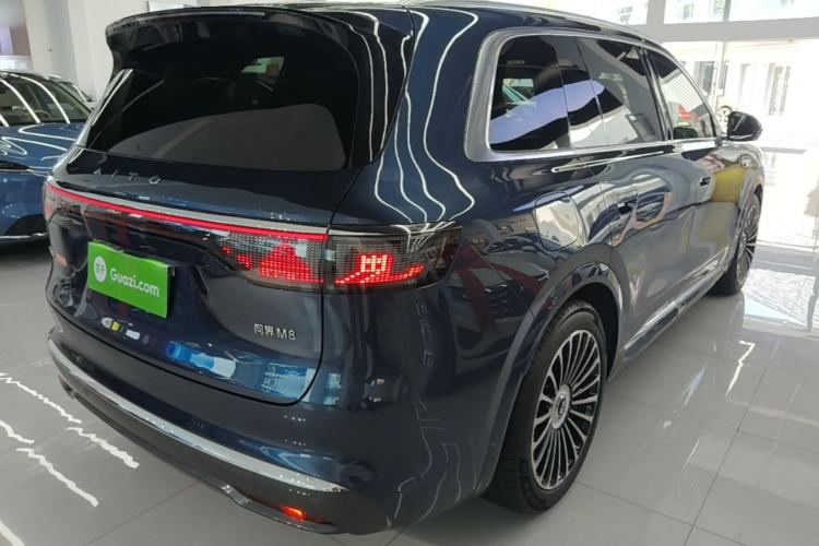 Used Hima AITO M8 2025 Extended-Range Ultra Version 53.4 kWh 5-Seater Edition Rear Right 45 Deg