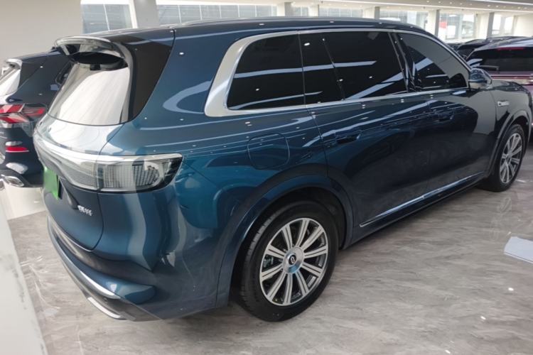 Used Hima AITO M8 2025 Extended-Range Max+ Version 53.4 kWh 5-Seater Edition Rear Right 45 Deg