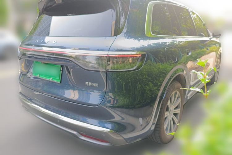 Used Hima AITO M8 2025 Extended-Range Max+ Version 53.4 kWh 6-Seater Edition Rear Right 45 Deg