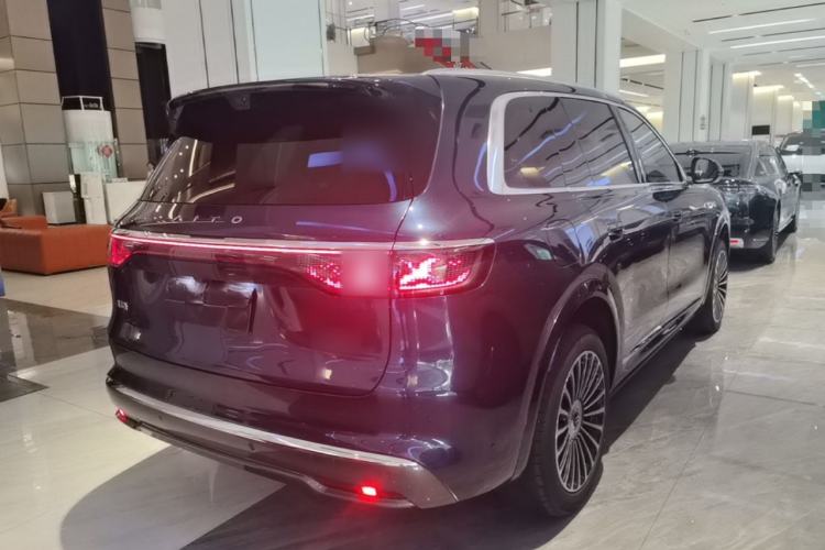 Used Hima AITO M8 2025 Extended-Range Ultra Version 53.4 kWh 5-Seater Edition Rear Right 45 Deg