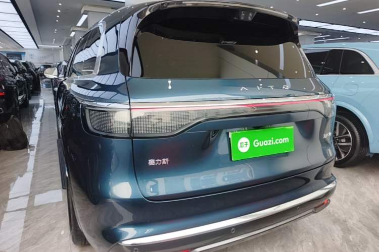 Used Hima AITO M8 2025 Extended-Range Max+ Version 53.4 kWh 5-Seater Edition Rear