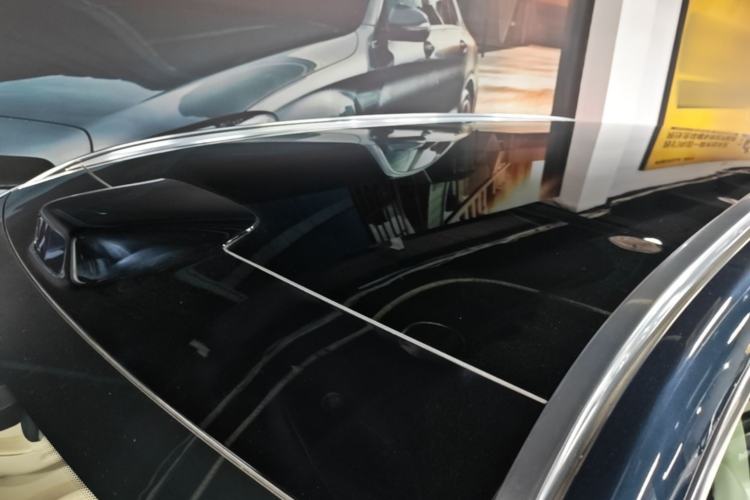 Used Hima AITO M8 2025 Extended-Range Ultra Version 53.4 kWh 6-Seater Edition Roof