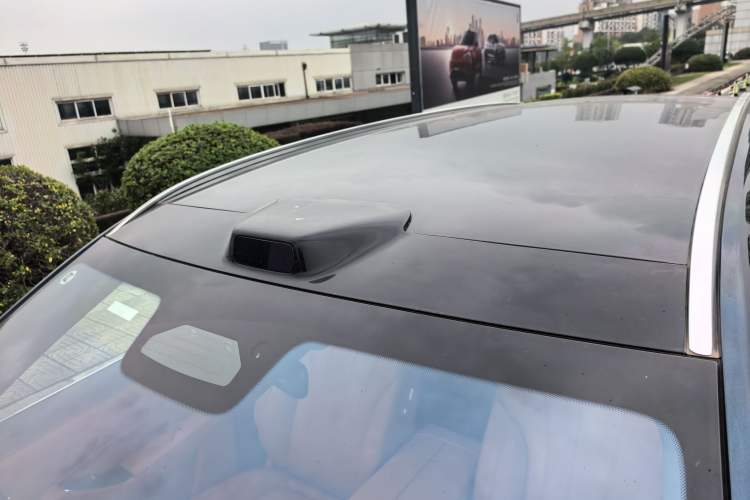 Used Hima AITO M8 2025 Extended-Range Max+ Version 53.4 kWh 5-Seater Edition Roof