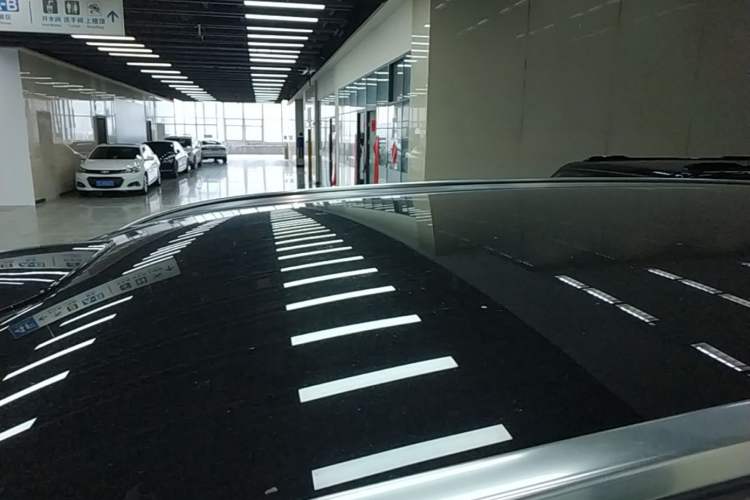 Used Hima AITO M8 2025 Extended-Range Ultra Version 53.4 kWh 6-Seater Edition Roof