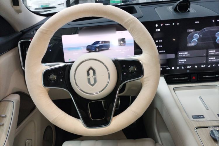 Used Hima AITO M8 2025 Model Pure Electric Max+ Five-Seat Long-Range Version Steering Wheel