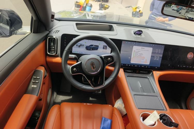 Used Hima AITO M8 2025 Extended-Range Max+ Version 53.4 kWh 6-Seater Edition Steering Wheel