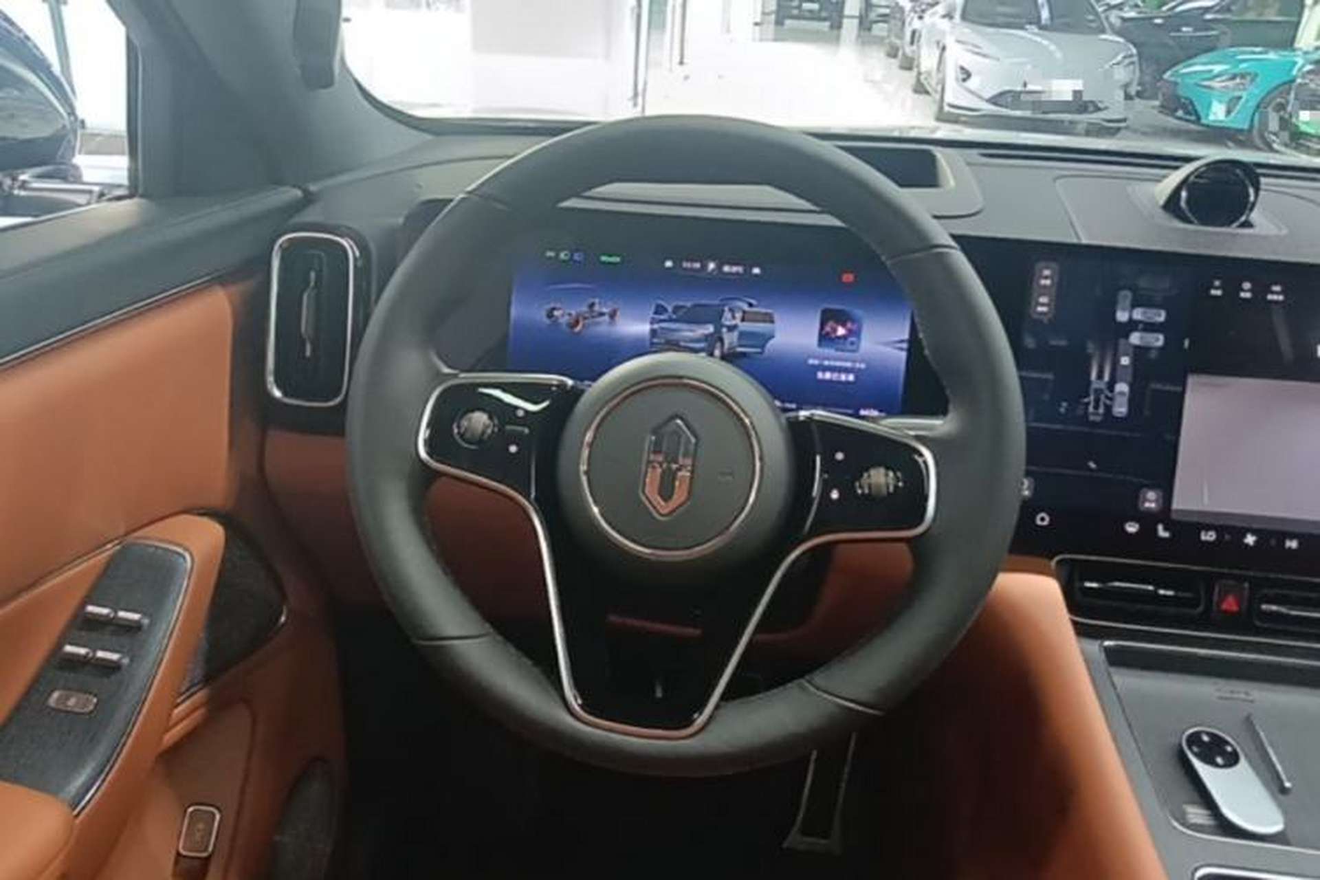 Used Hima AITO M8 2025 Extended-Range Ultra Version 53.4 kWh 6-Seater Edition Steering Wheel