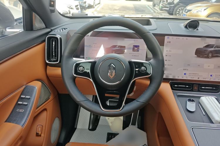 Used Hima AITO M8 2025 Extended-Range Max+ Version 53.4 kWh 6-Seater Edition Steering Wheel