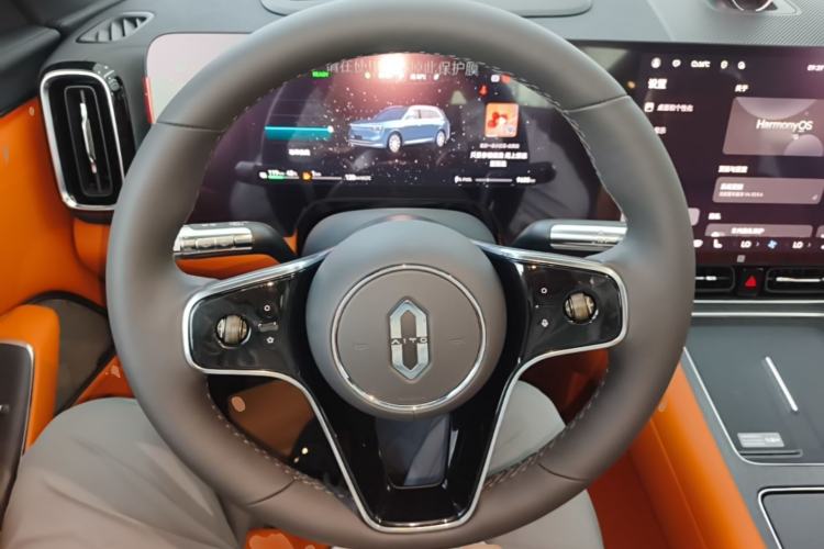 Used Hima AITO M8 2025 Extended-Range Max+ Version 53.4 kWh 5-Seater Edition Steering Wheel
