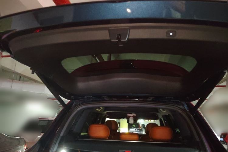 Used Hima AITO M8 2025 Extended-Range Ultra Version 53.4 kWh 5-Seater Edition Trunk