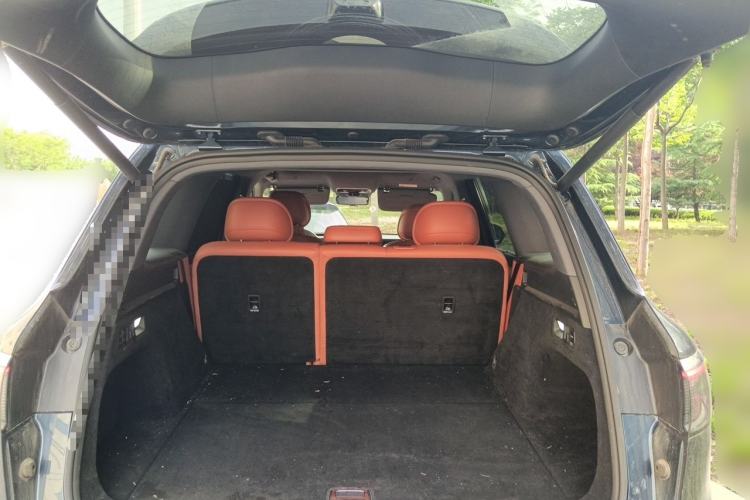Used Hima AITO M8 2025 Extended-Range Max+ Version 53.4 kWh 5-Seater Edition Trunk