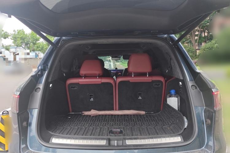 Used Hima AITO M8 2025 Extended-Range Max+ Version 53.4 kWh 6-Seater Edition Trunk