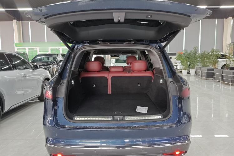 Used Hima AITO M8 2025 Extended-Range Ultra Version 53.4 kWh 5-Seater Edition Trunk