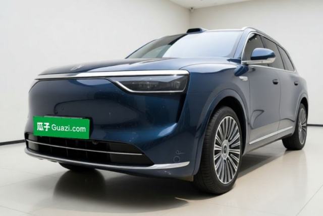 Używany Hima AITO M8 2025 Extended-Range Max+ Version 53.4 kWh 6-Seater Edition