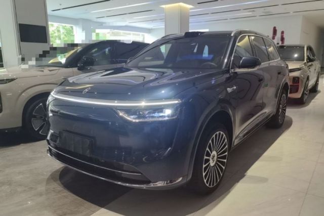 Used Hima AITO M8 2025 Extended-Range Ultra Version 53.4 kWh 5-Seater Edition