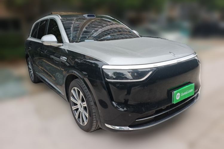 Used Hima AITO M8 2025 Extended-Range Max+ Version 53.4 kWh 6-Seater Edition Front Right 45 Deg