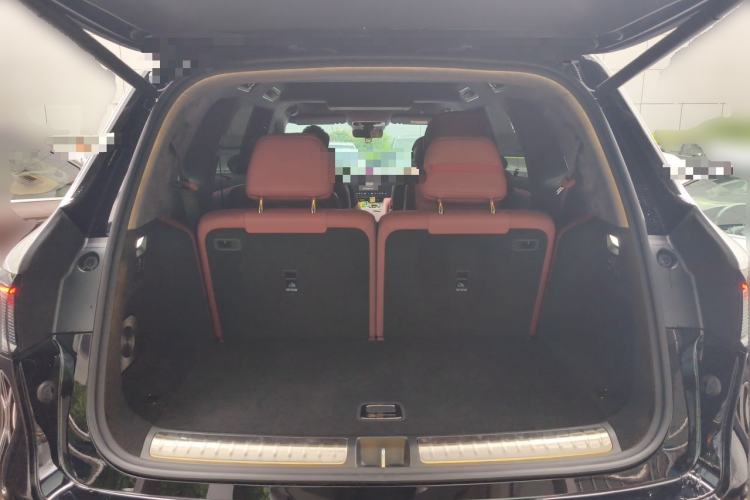 Used Hima AITO M8 2025 Model Pure Electric Max+ Six-Seater All-Wheel-Drive (896-line LiDAR) Trunk
